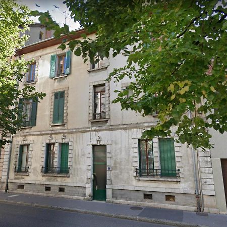 Studio Sous Les Toits Annecy Centre-Ville Ngoại thất bức ảnh