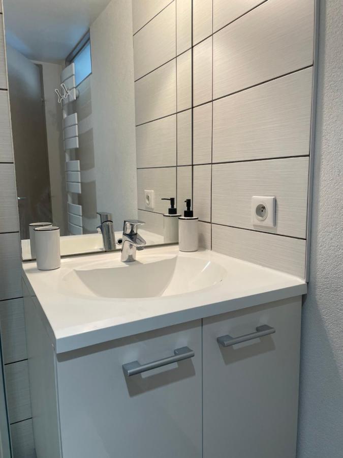 Studio Sous Les Toits Annecy Centre-Ville Ngoại thất bức ảnh